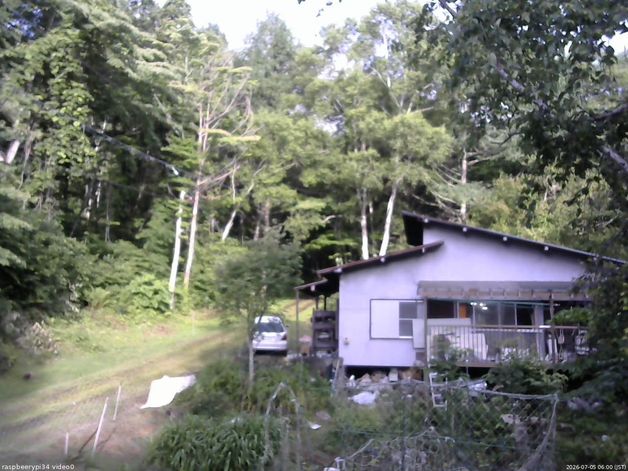 長野県菅平高原 ゆたか山荘 西側(坂上) 2026/07/05 06:00
