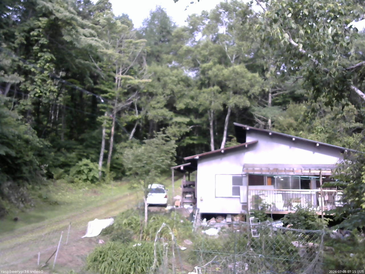 長野県菅平高原 ゆたか山荘 西側(坂上) 2026/07/05 07:15