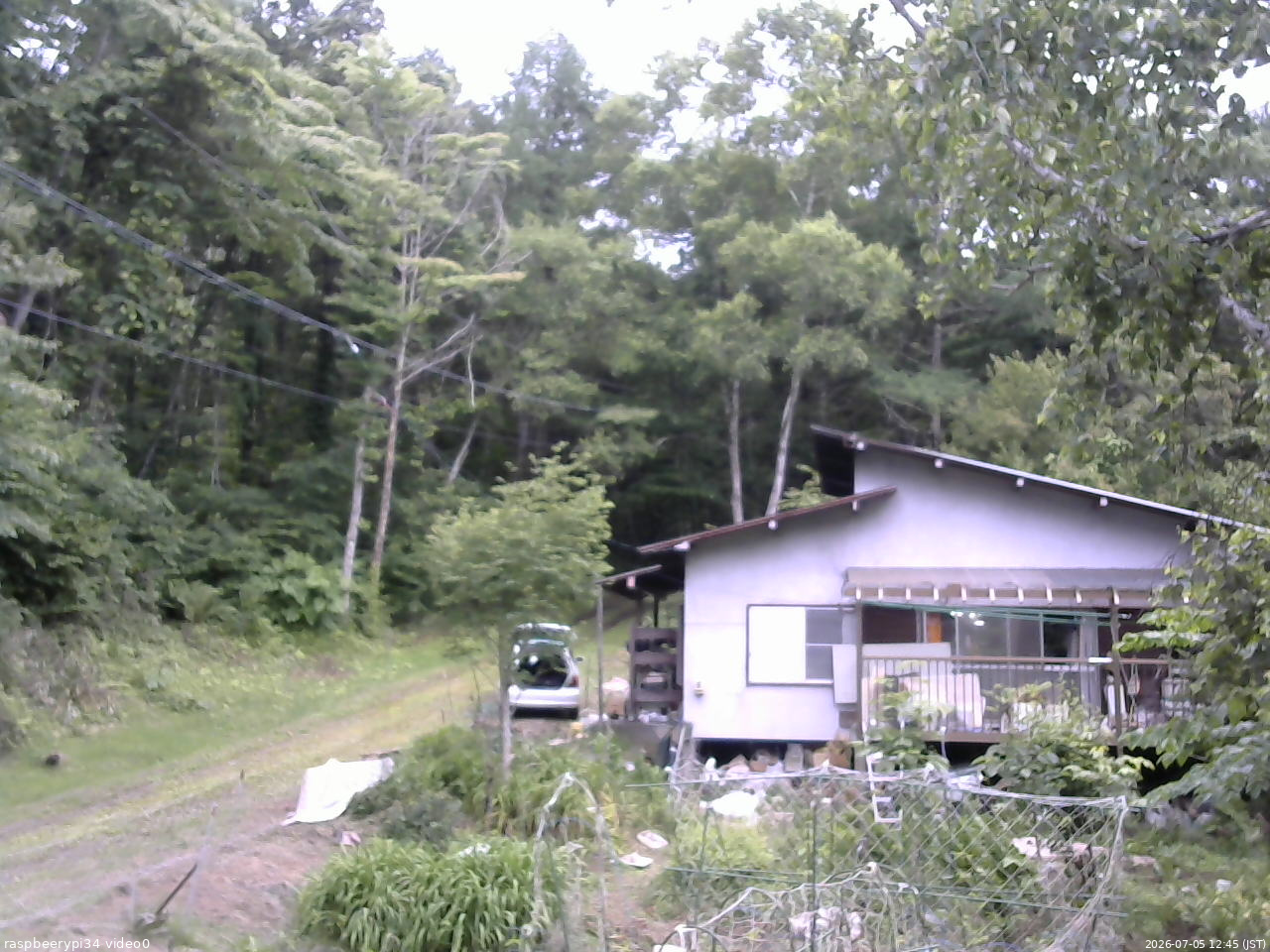 長野県菅平高原 ゆたか山荘 西側(坂上) 2026/07/05 12:45