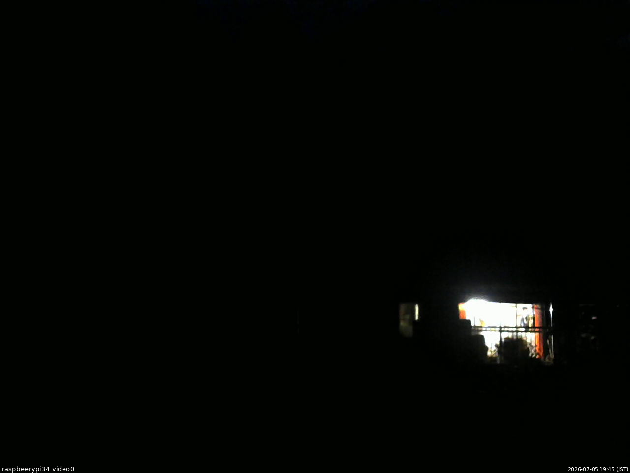 長野県菅平高原 ゆたか山荘 西側(坂上) 2026/07/05 19:45