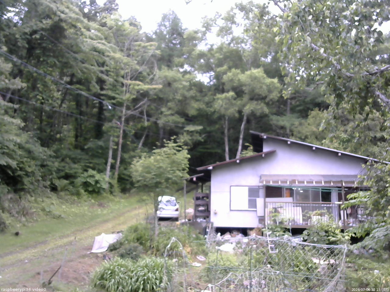 長野県菅平高原 ゆたか山荘 西側(坂上) 2026/07/06 12:15