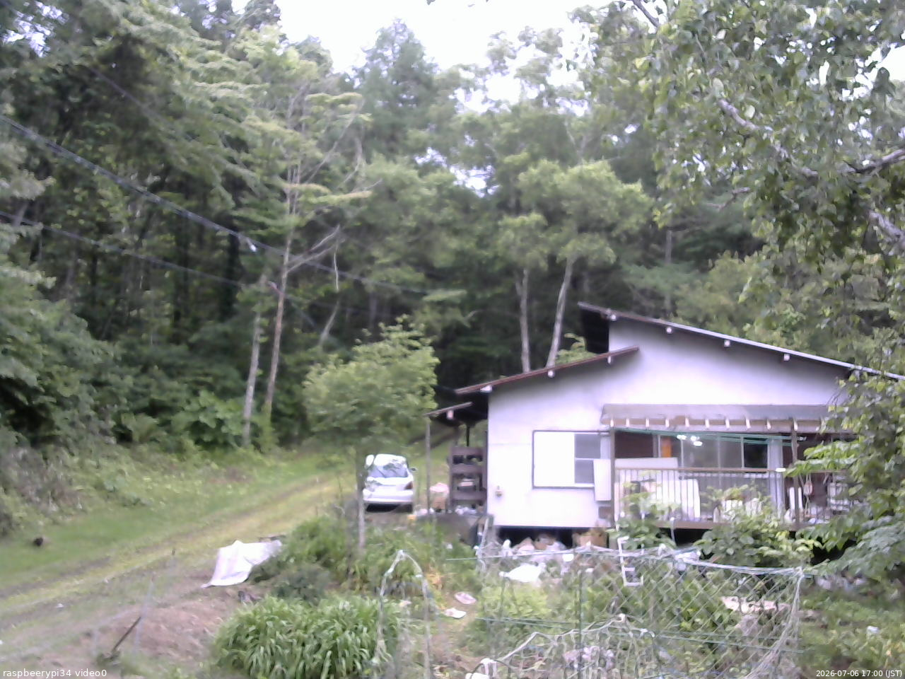 長野県菅平高原 ゆたか山荘 西側(坂上) 2026/07/06 17:00