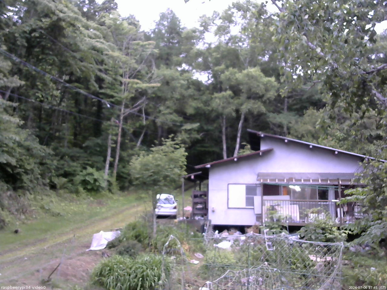 長野県菅平高原 ゆたか山荘 西側(坂上) 2026/07/06 17:45