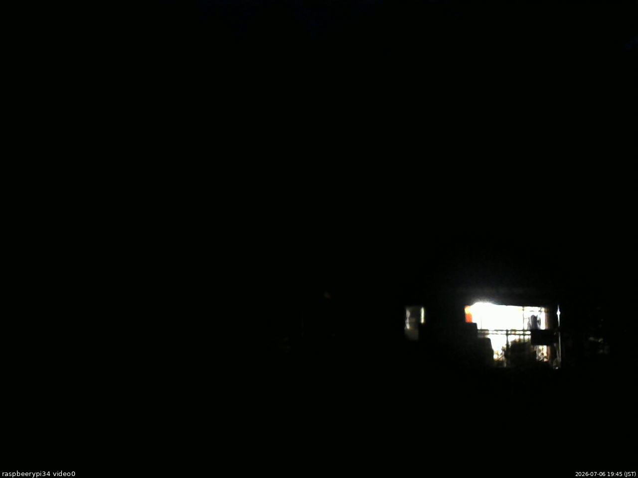 長野県菅平高原 ゆたか山荘 西側(坂上) 2026/07/06 19:45