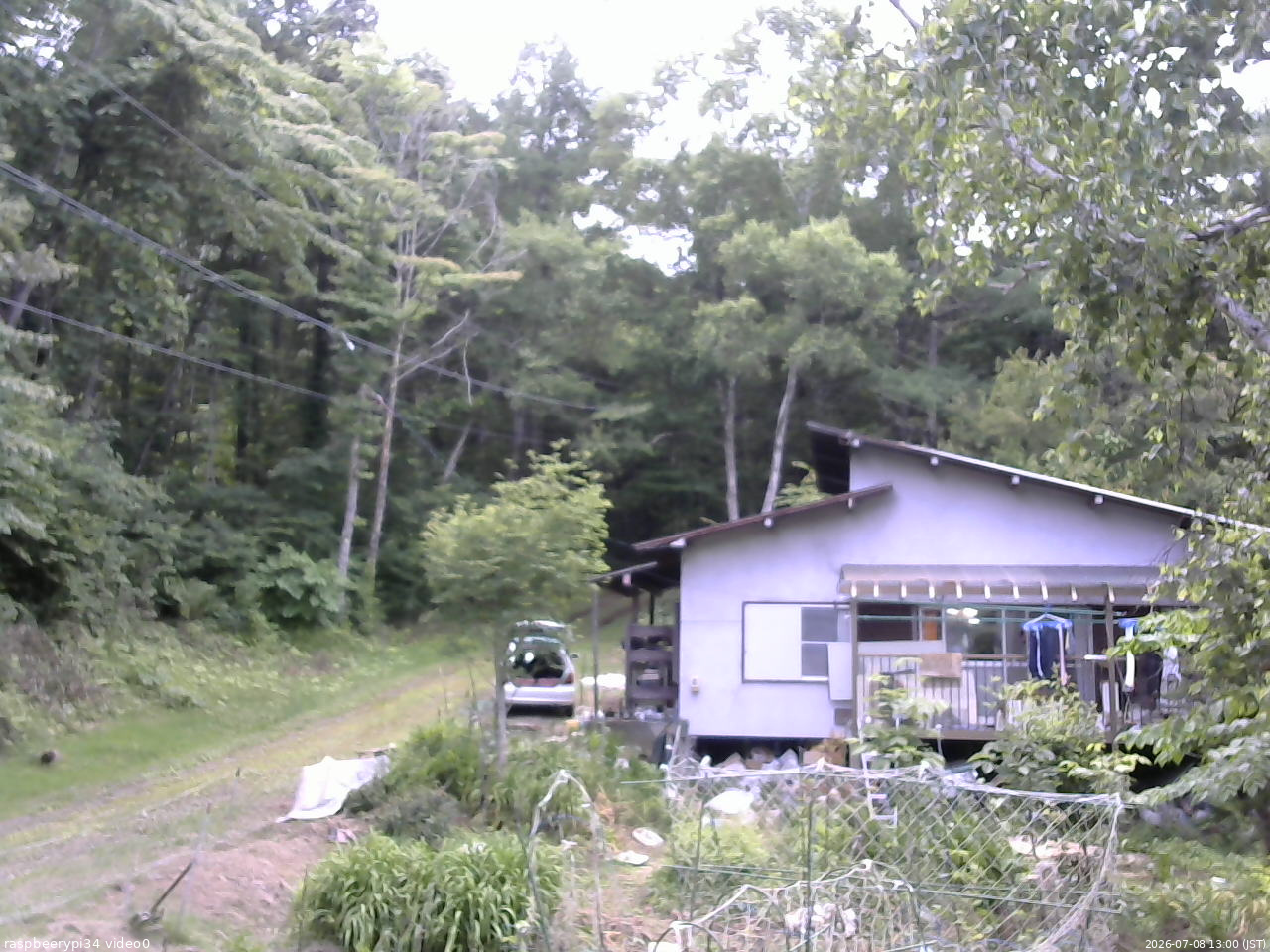 長野県菅平高原 ゆたか山荘 西側(坂上) 2026/07/08 13:00