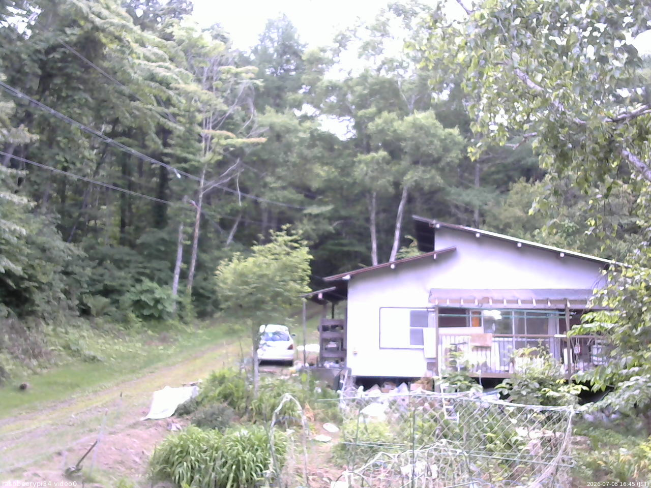 長野県菅平高原 ゆたか山荘 西側(坂上) 2026/07/08 16:45