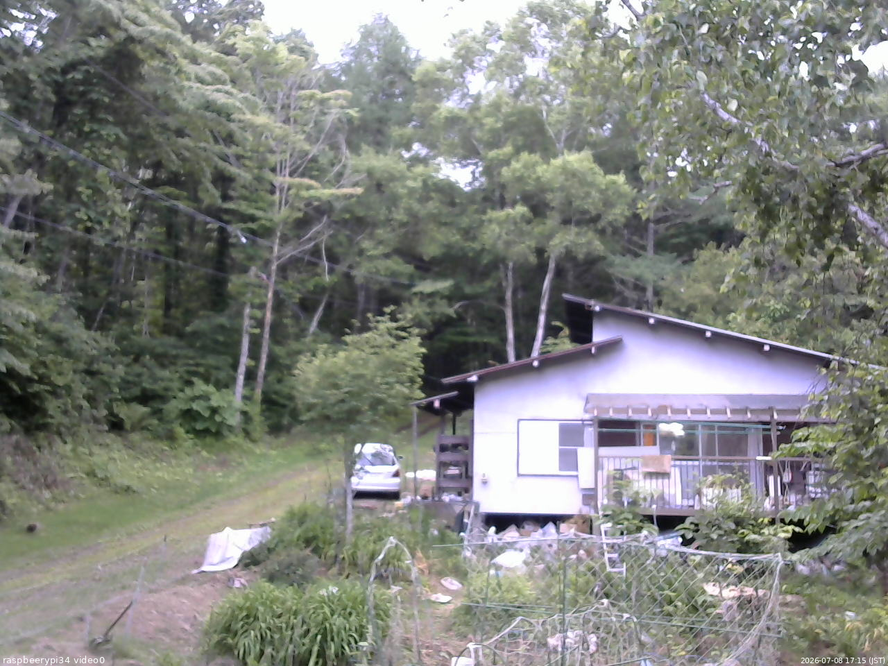 長野県菅平高原 ゆたか山荘 西側(坂上) 2026/07/08 17:15