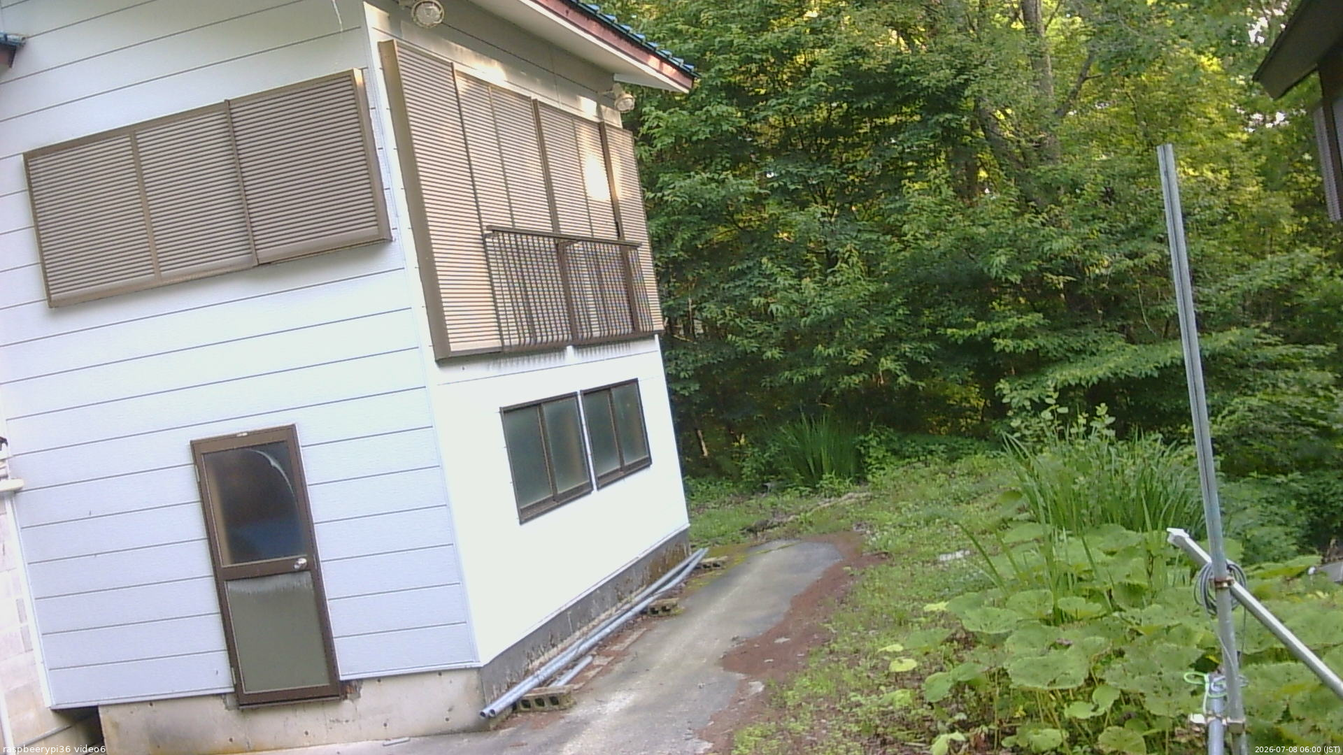 長野県菅平高原 ゆたか山荘 坂下 2026/07/08 06:00