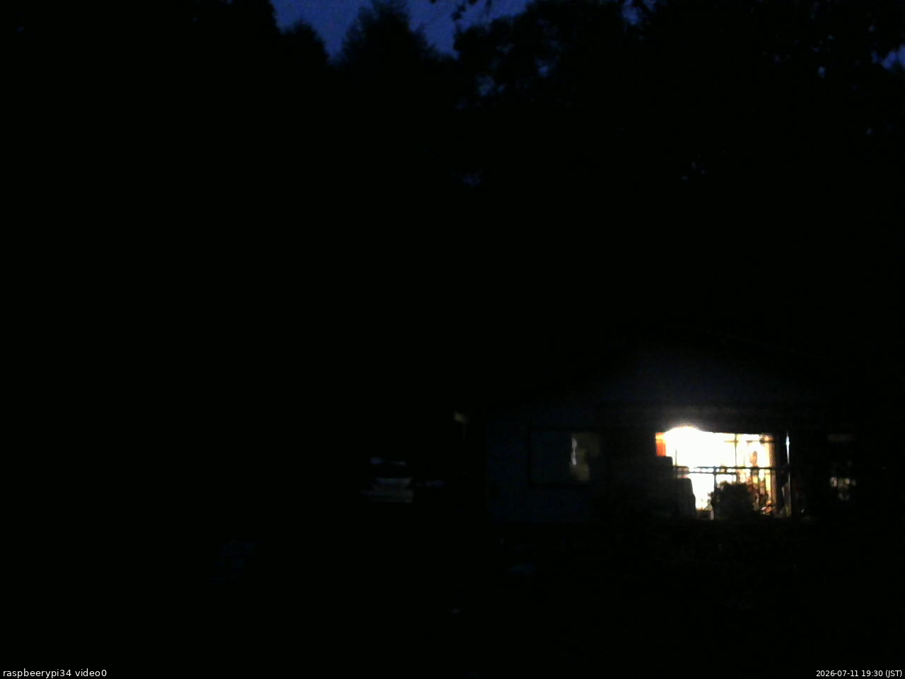 長野県菅平高原 ゆたか山荘 西側(坂上) 2026/07/11 19:30