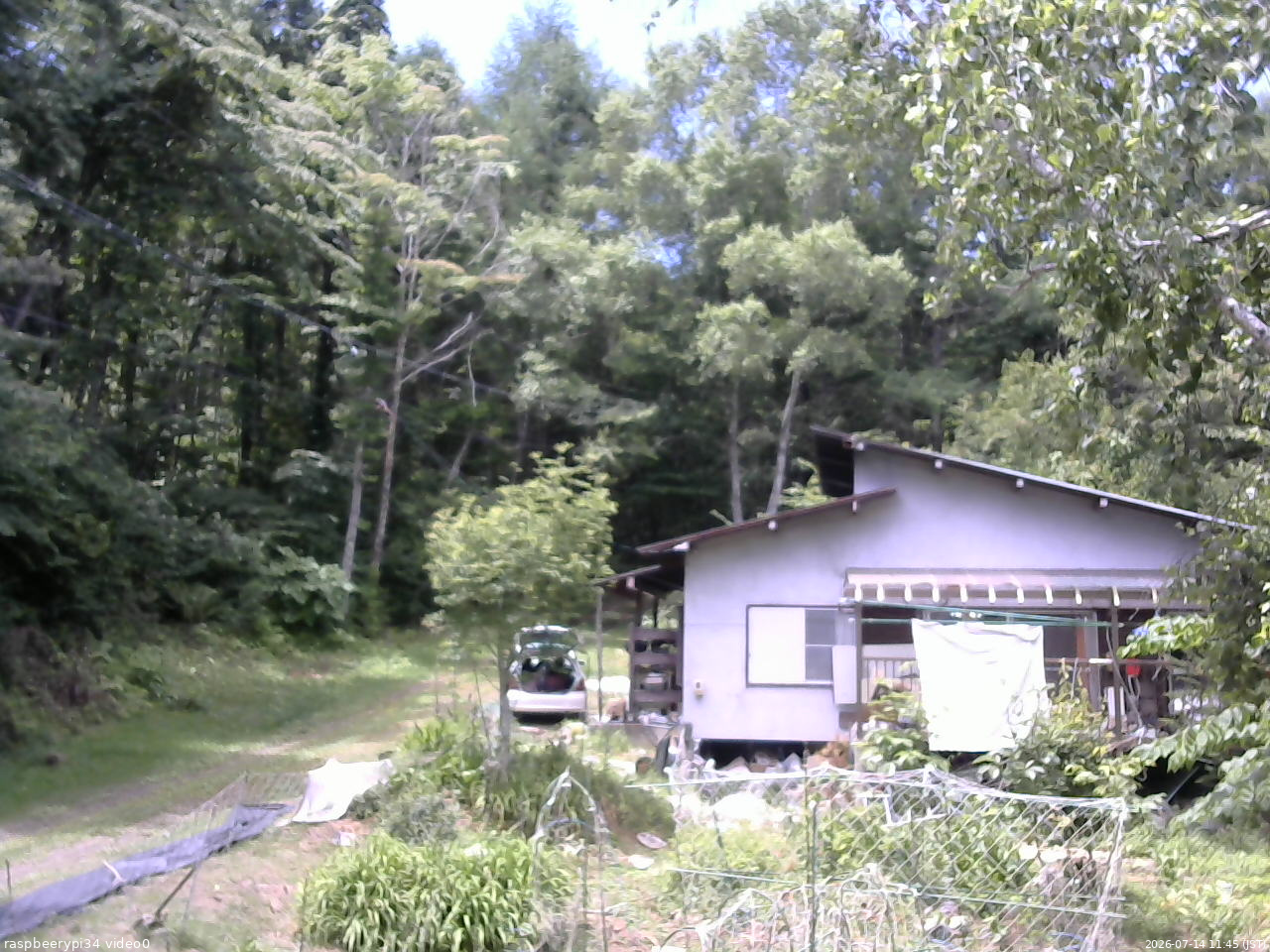 長野県菅平高原 ゆたか山荘 西側(坂上) 2026/07/14 11:45