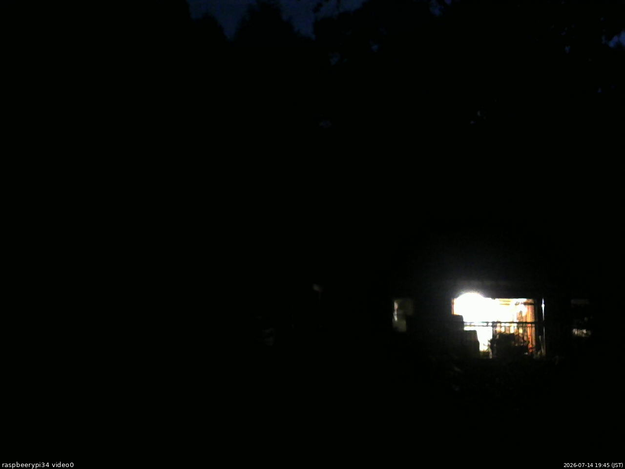 長野県菅平高原 ゆたか山荘 西側(坂上) 2026/07/14 19:45