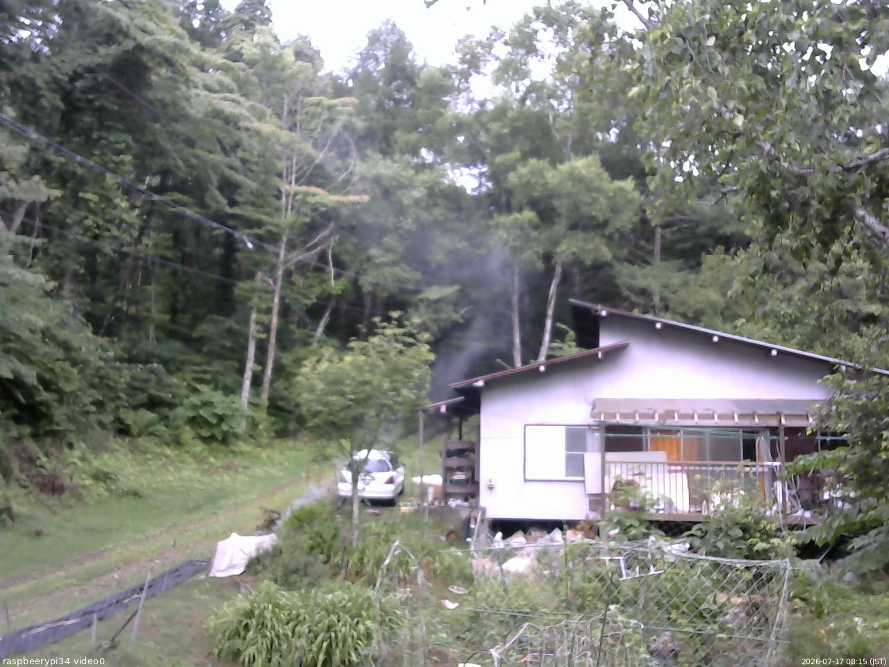 長野県菅平高原 ゆたか山荘 西側(坂上) 2026/07/17 08:15