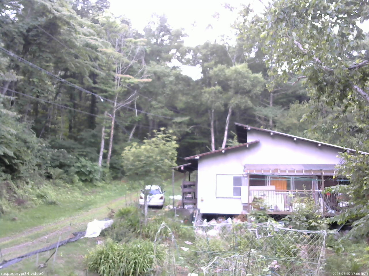 長野県菅平高原 ゆたか山荘 西側(坂上) 2026/07/20 17:00