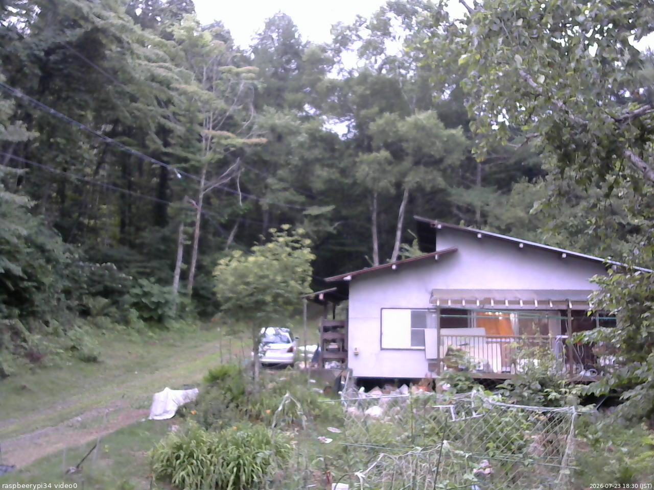 長野県菅平高原 ゆたか山荘 西側(坂上) 2026/07/23 18:30