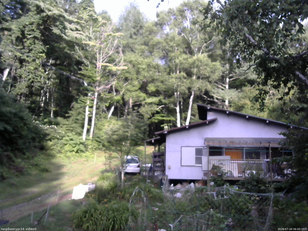 長野県菅平高原 ゆたか山荘 西側(坂上) 2026/07/24 06:00