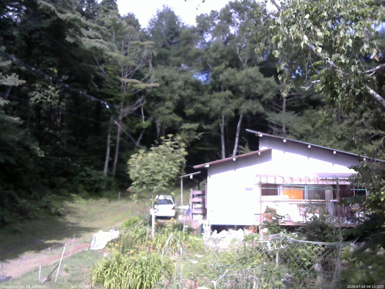 長野県菅平高原 ゆたか山荘 西側(坂上) 2026/07/24 08:15