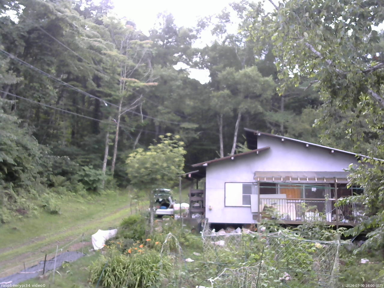 長野県菅平高原 ゆたか山荘 西側(坂上) 2026/07/30 16:00