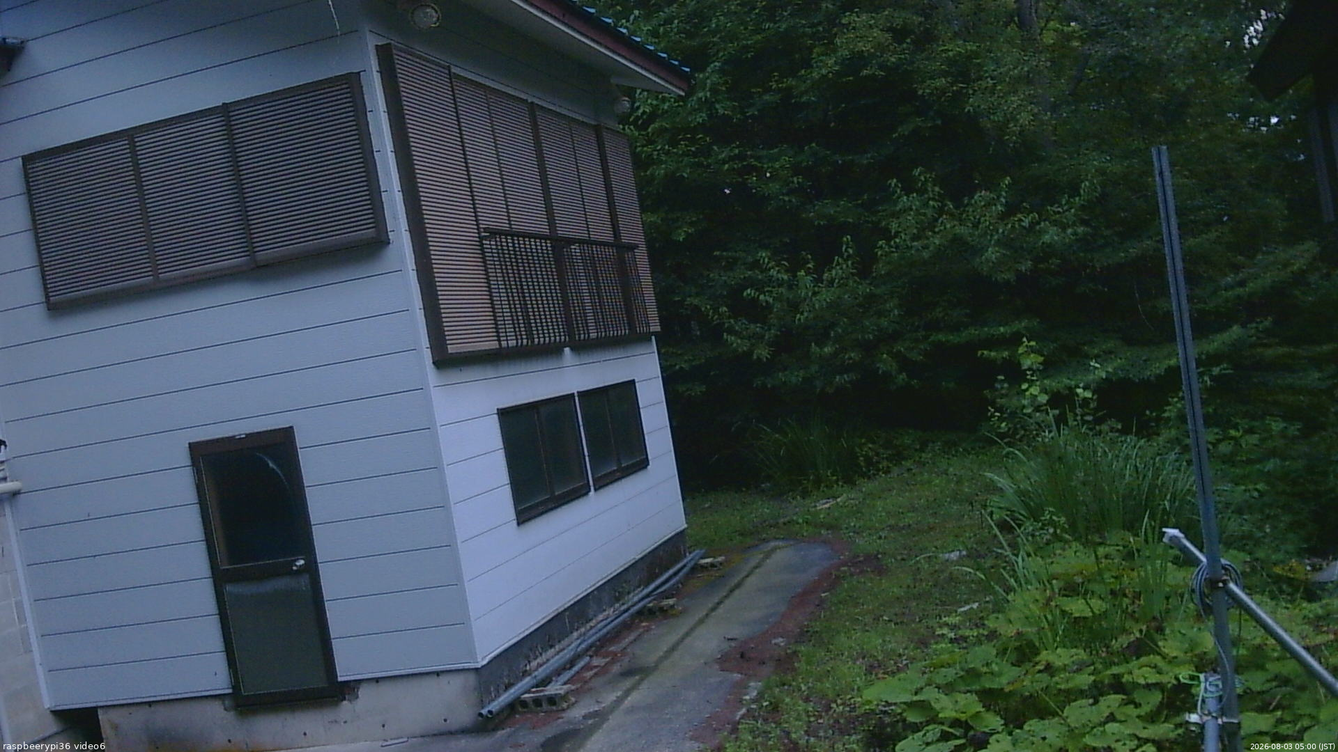長野県菅平高原 ゆたか山荘 坂下 2026/08/03 05:00