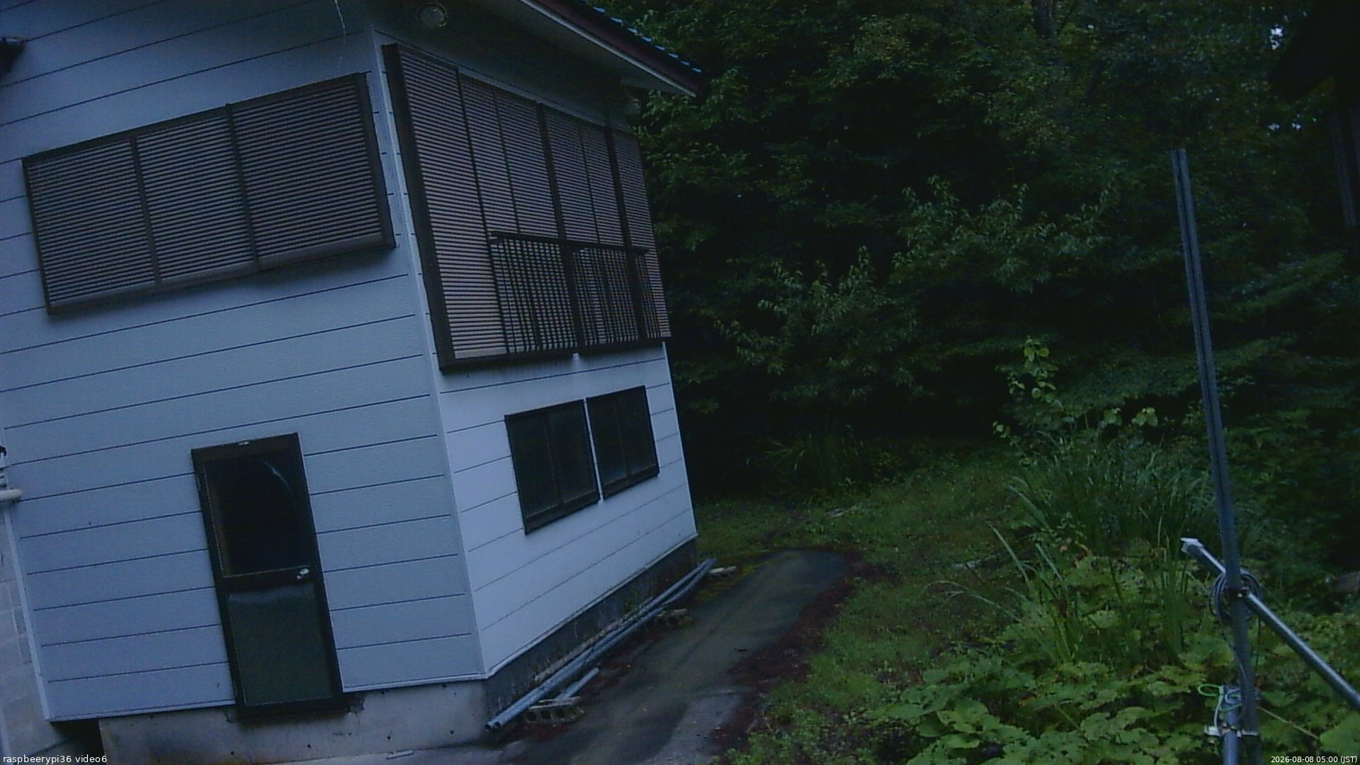 長野県菅平高原 ゆたか山荘 坂下 2026/08/08 05:00