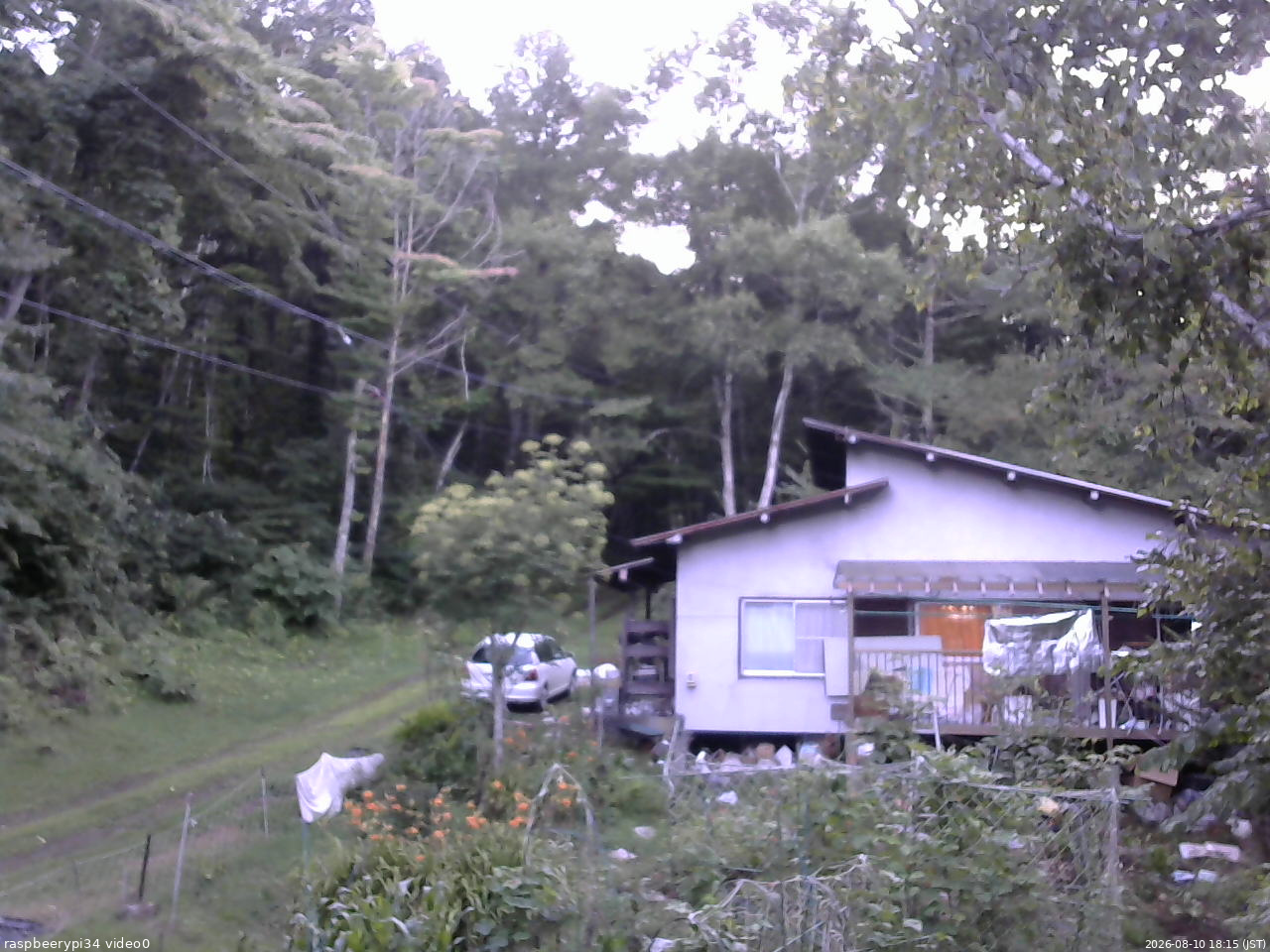 長野県菅平高原 ゆたか山荘 西側(坂上) 2026/08/10 18:15
