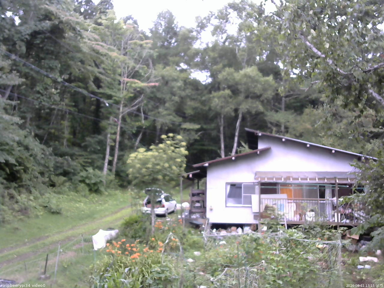 長野県菅平高原 ゆたか山荘 西側(坂上) 2026/08/11 13:15