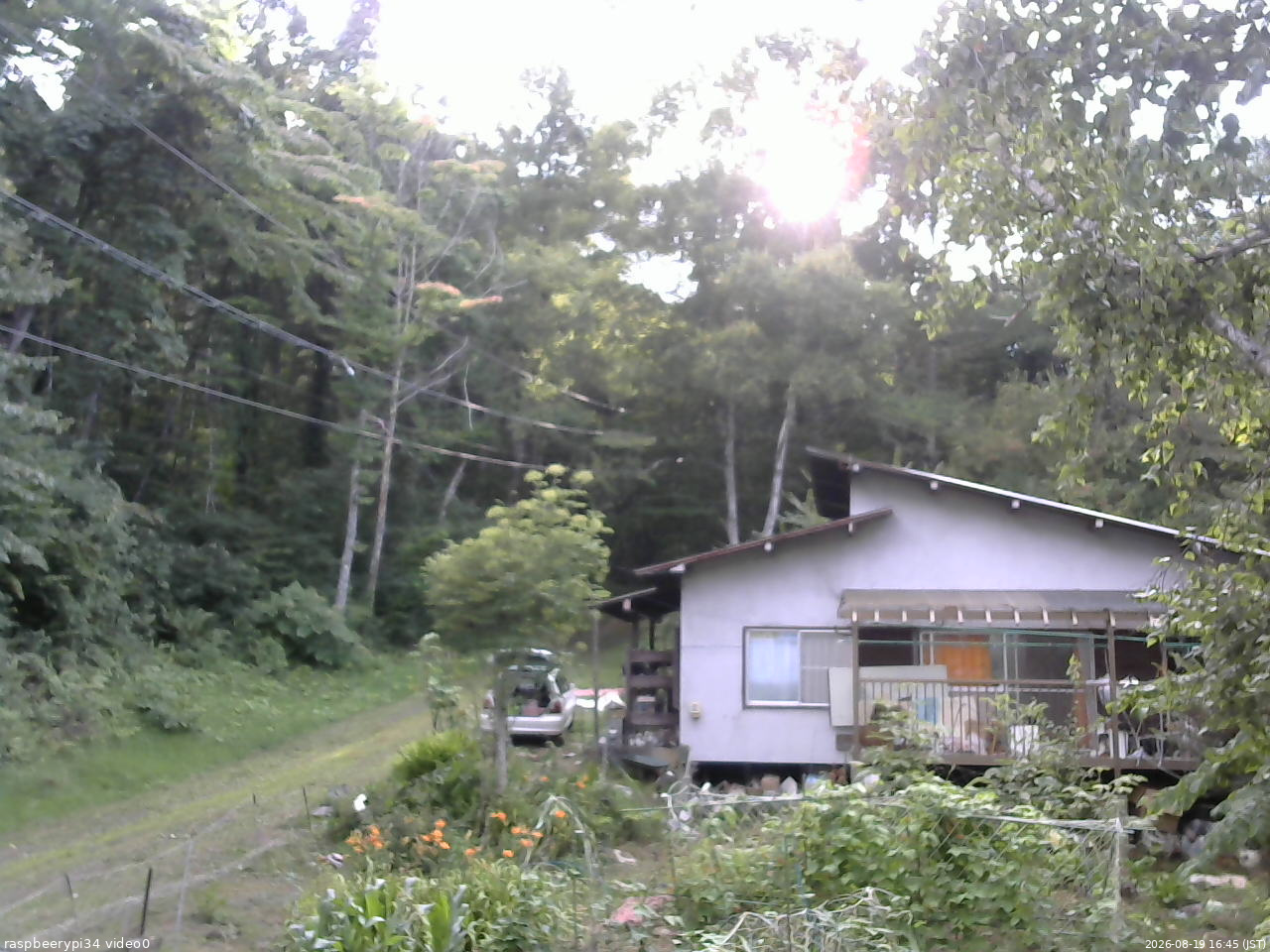 長野県菅平高原 ゆたか山荘 西側(坂上) 2026/08/19 16:45