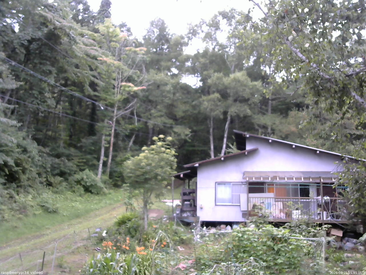 長野県菅平高原 ゆたか山荘 西側(坂上) 2026/08/21 15:45