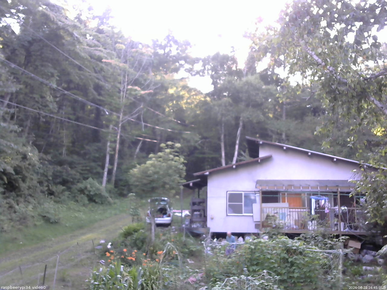 長野県菅平高原 ゆたか山荘 西側(坂上) 2026/08/22 16:45