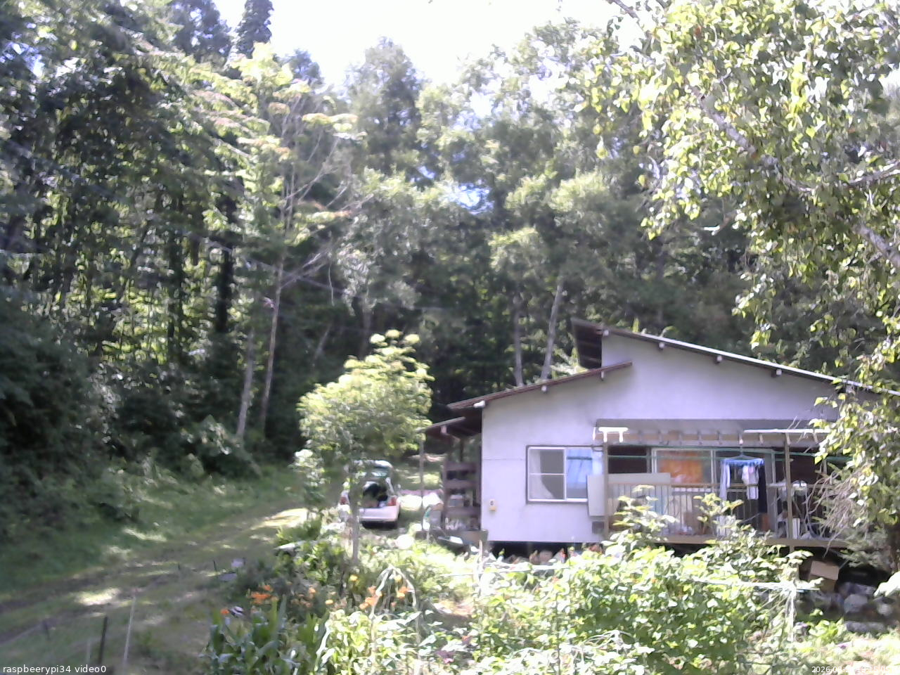 長野県菅平高原 ゆたか山荘 西側(坂上) 2026/08/24 13:15