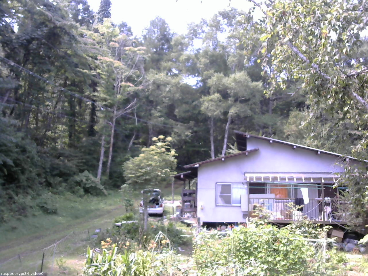 長野県菅平高原 ゆたか山荘 西側(坂上) 2026/08/25 11:45