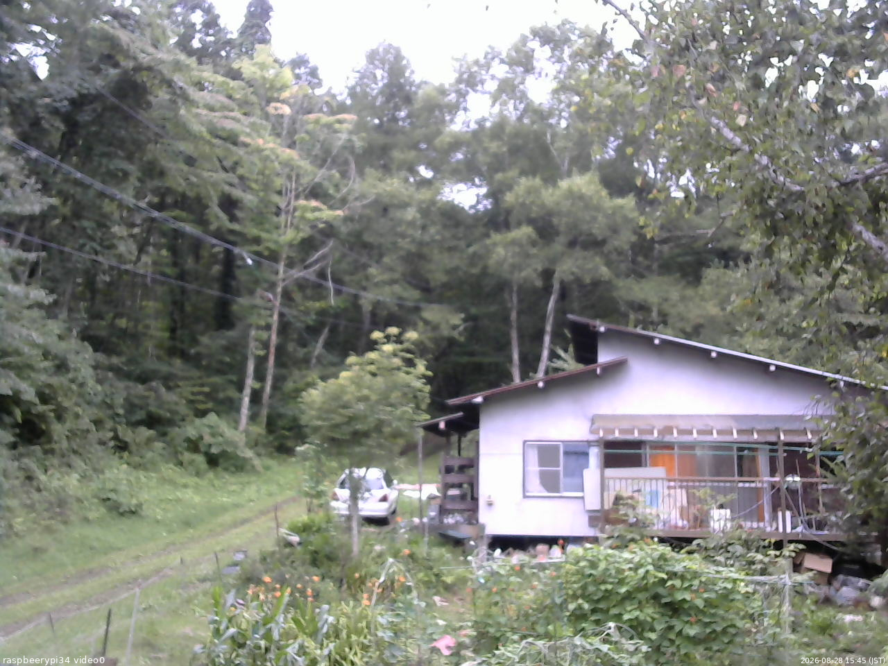 長野県菅平高原 ゆたか山荘 西側(坂上) 2026/08/28 15:45