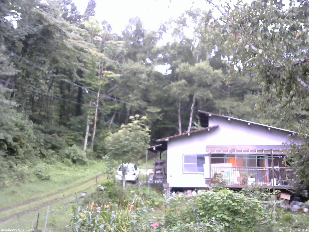 長野県菅平高原 ゆたか山荘 西側(坂上) 2026/08/29 15:45