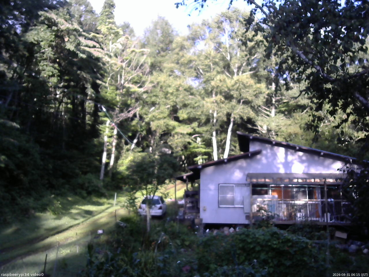 長野県菅平高原 ゆたか山荘 西側(坂上) 2026/08/31 06:15