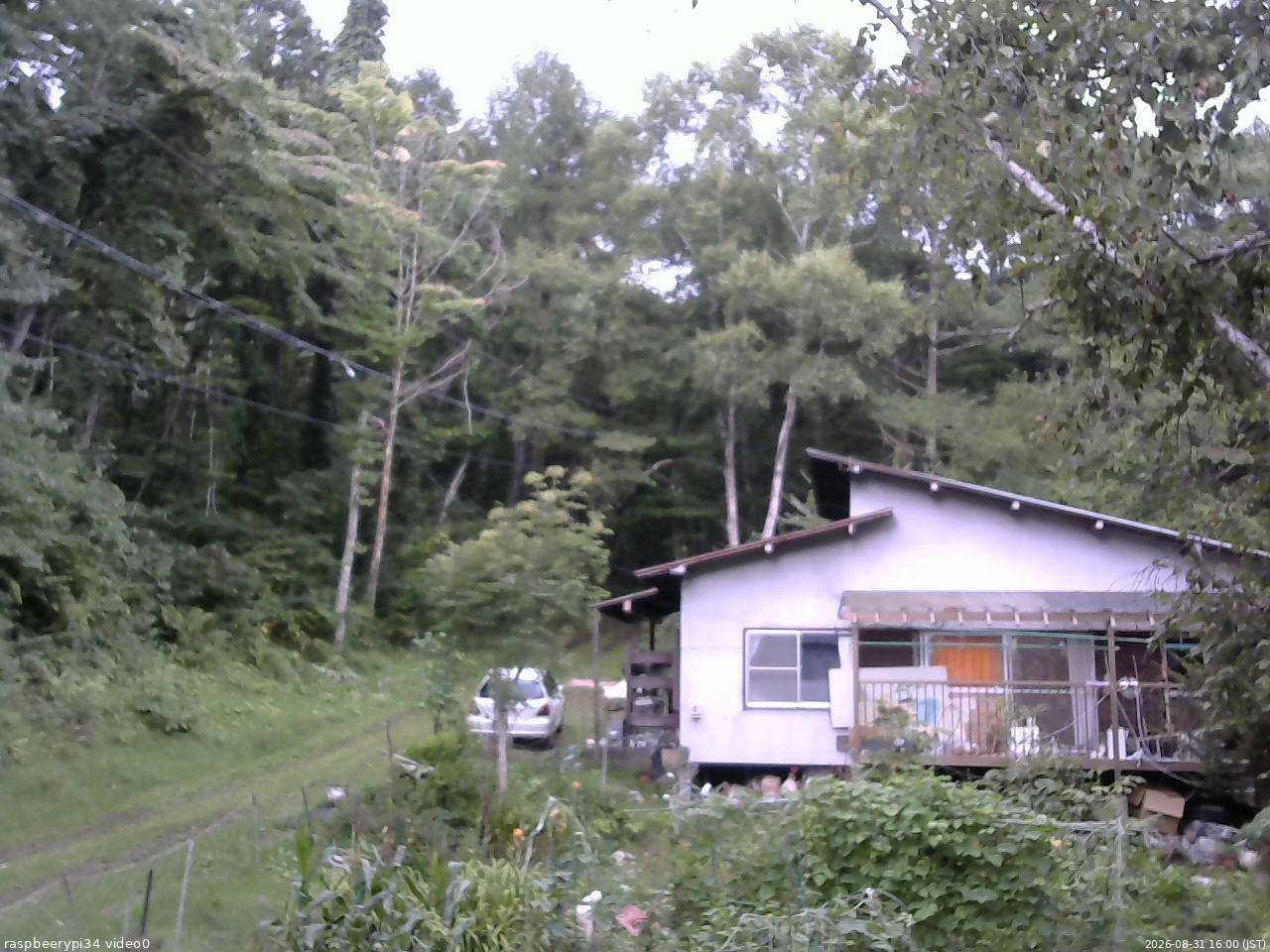 長野県菅平高原 ゆたか山荘 西側(坂上) 2026/08/31 16:00