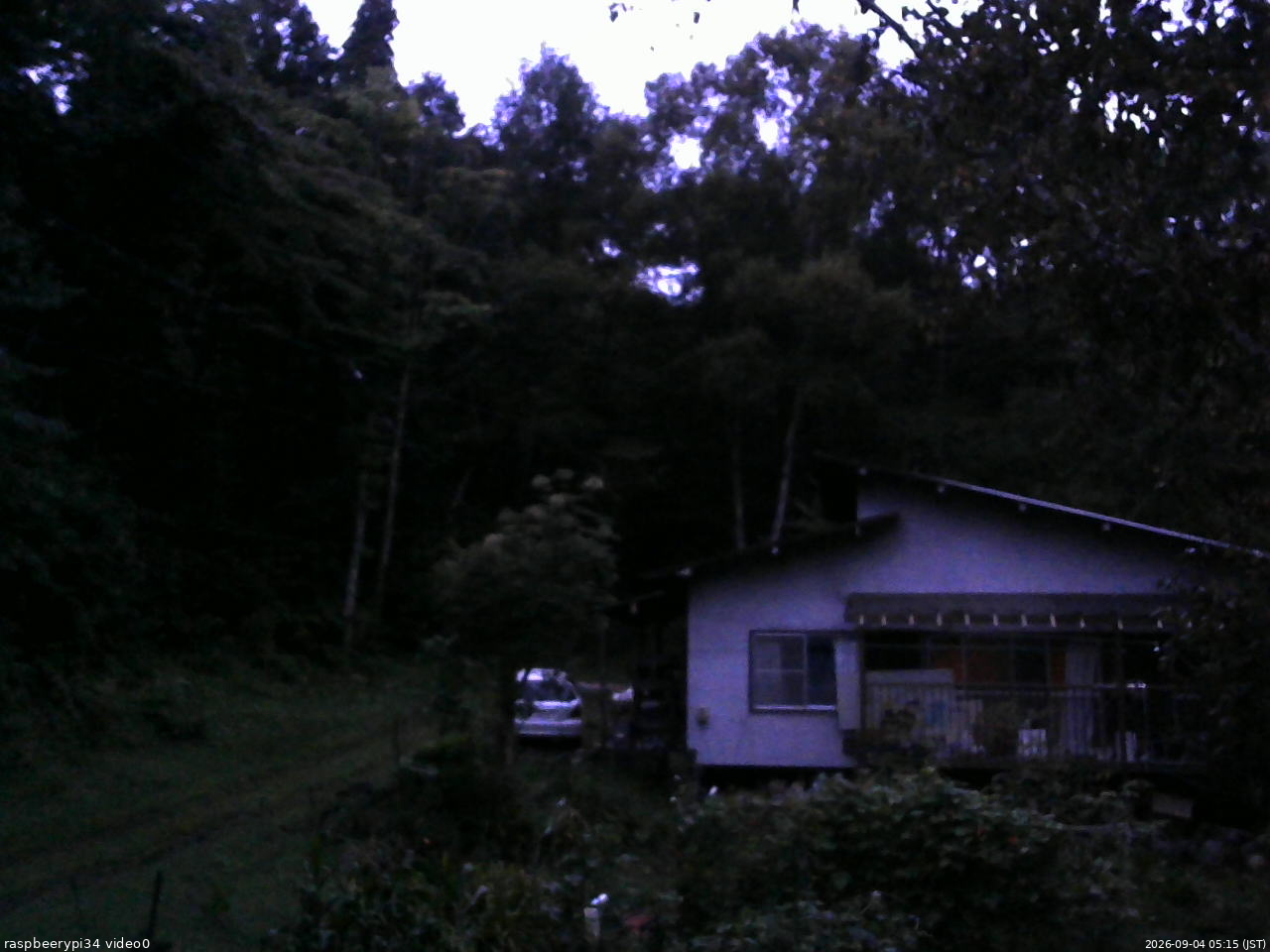 長野県菅平高原 ゆたか山荘 西側(坂上) 2026/09/04 05:15