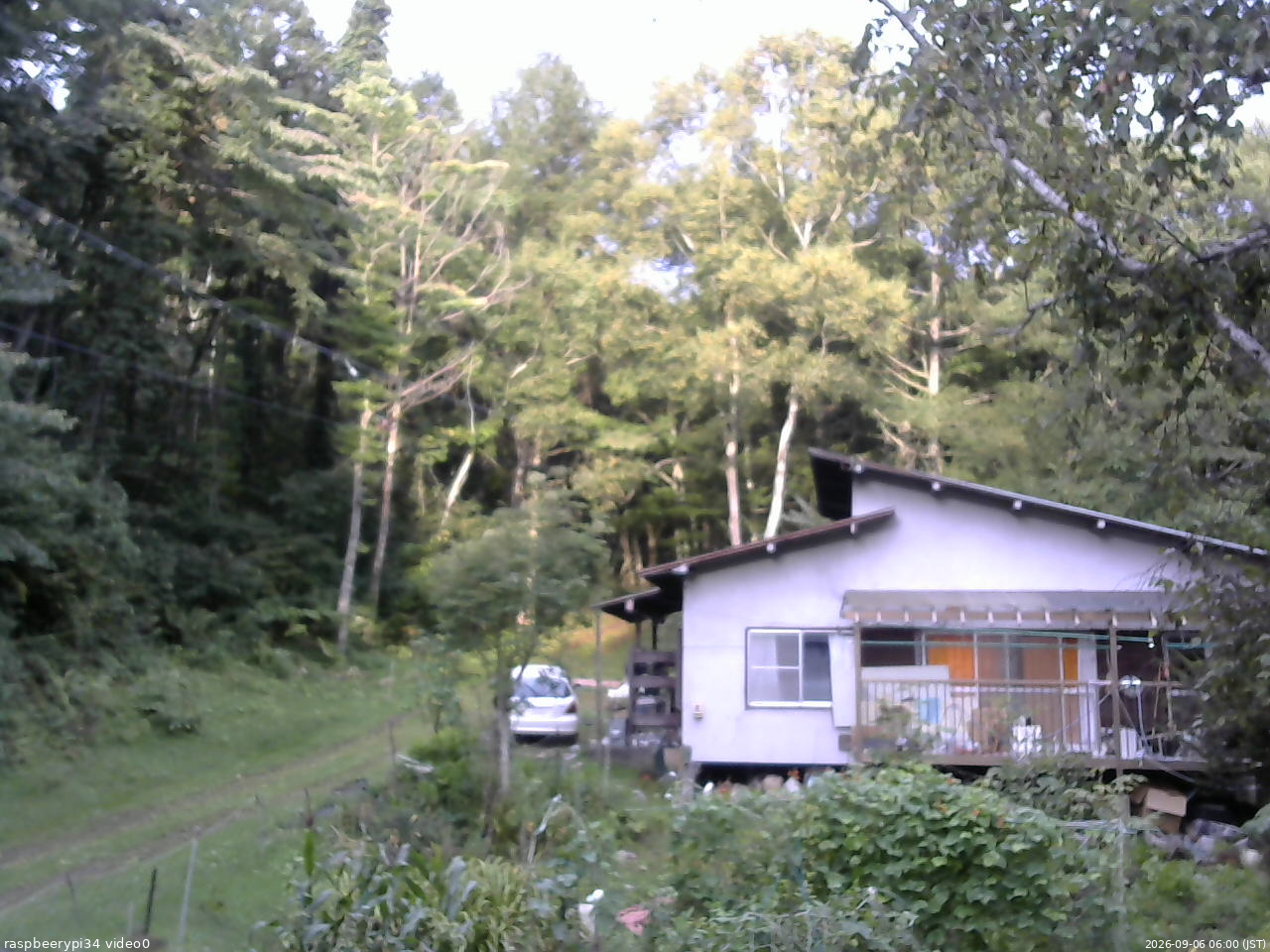 長野県菅平高原 ゆたか山荘 西側(坂上) 2026/09/06 06:00