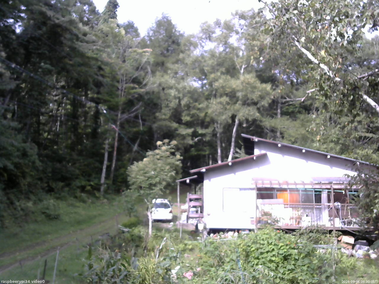 長野県菅平高原 ゆたか山荘 西側(坂上) 2026/09/06 08:30