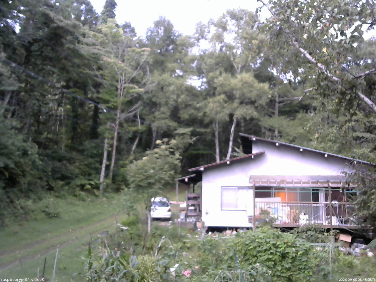 長野県菅平高原 ゆたか山荘 西側(坂上) 2026/09/06 08:45