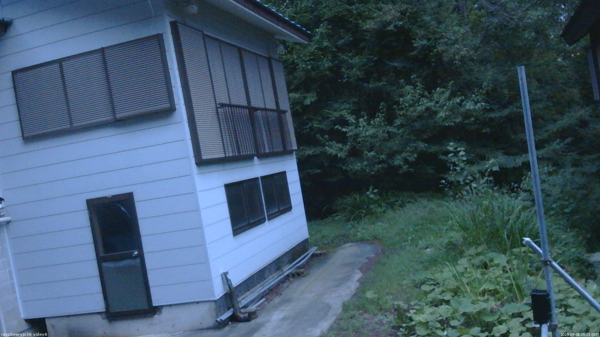 長野県菅平高原 ゆたか山荘 坂下 2026/09/06 05:15