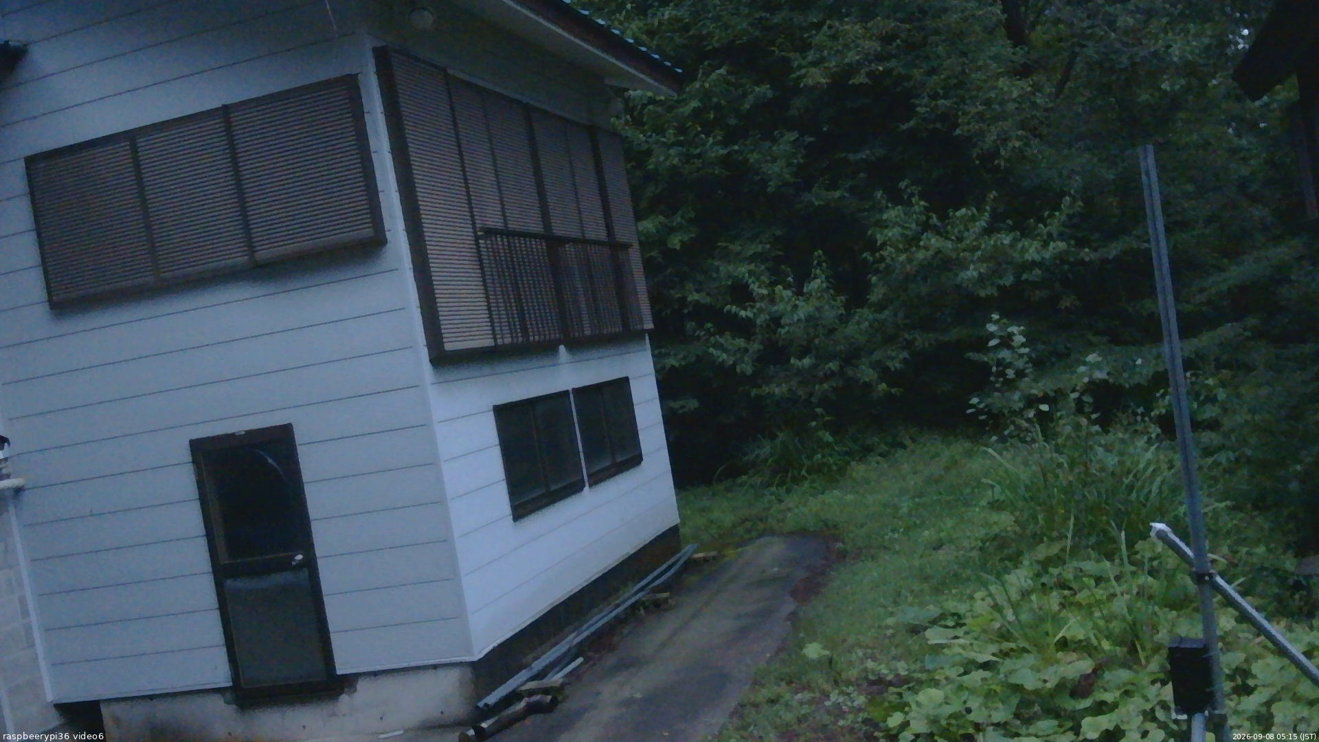 長野県菅平高原 ゆたか山荘 坂下 2026/09/08 05:15