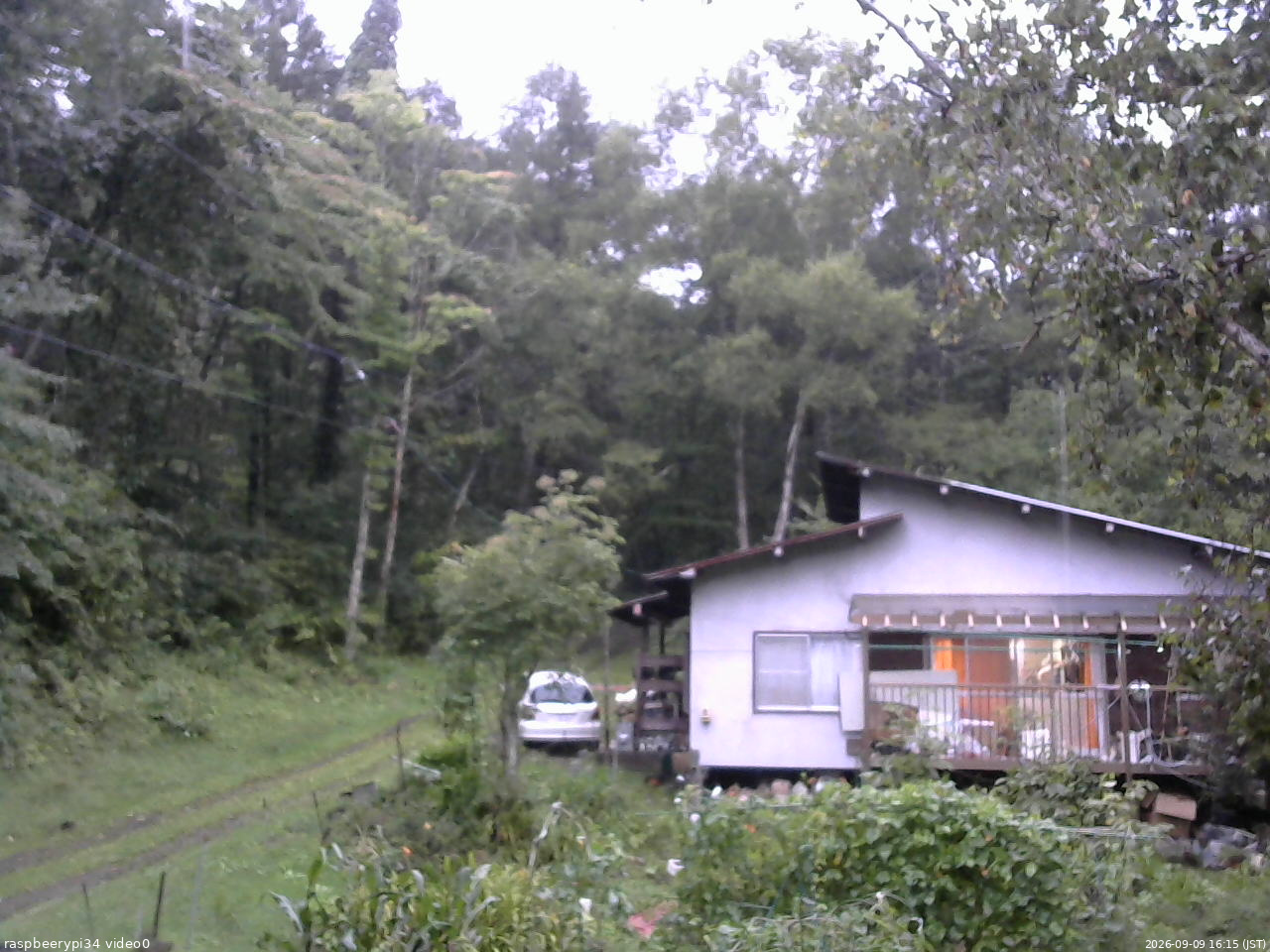 長野県菅平高原 ゆたか山荘 西側(坂上) 2026/09/09 16:15