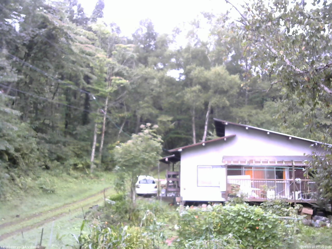 長野県菅平高原 ゆたか山荘 西側(坂上) 2026/09/10 07:15