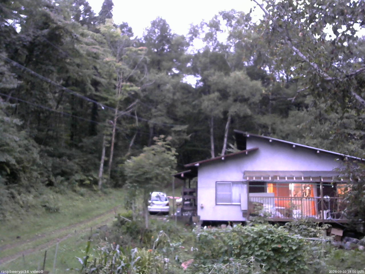 長野県菅平高原 ゆたか山荘 西側(坂上) 2026/09/10 18:00