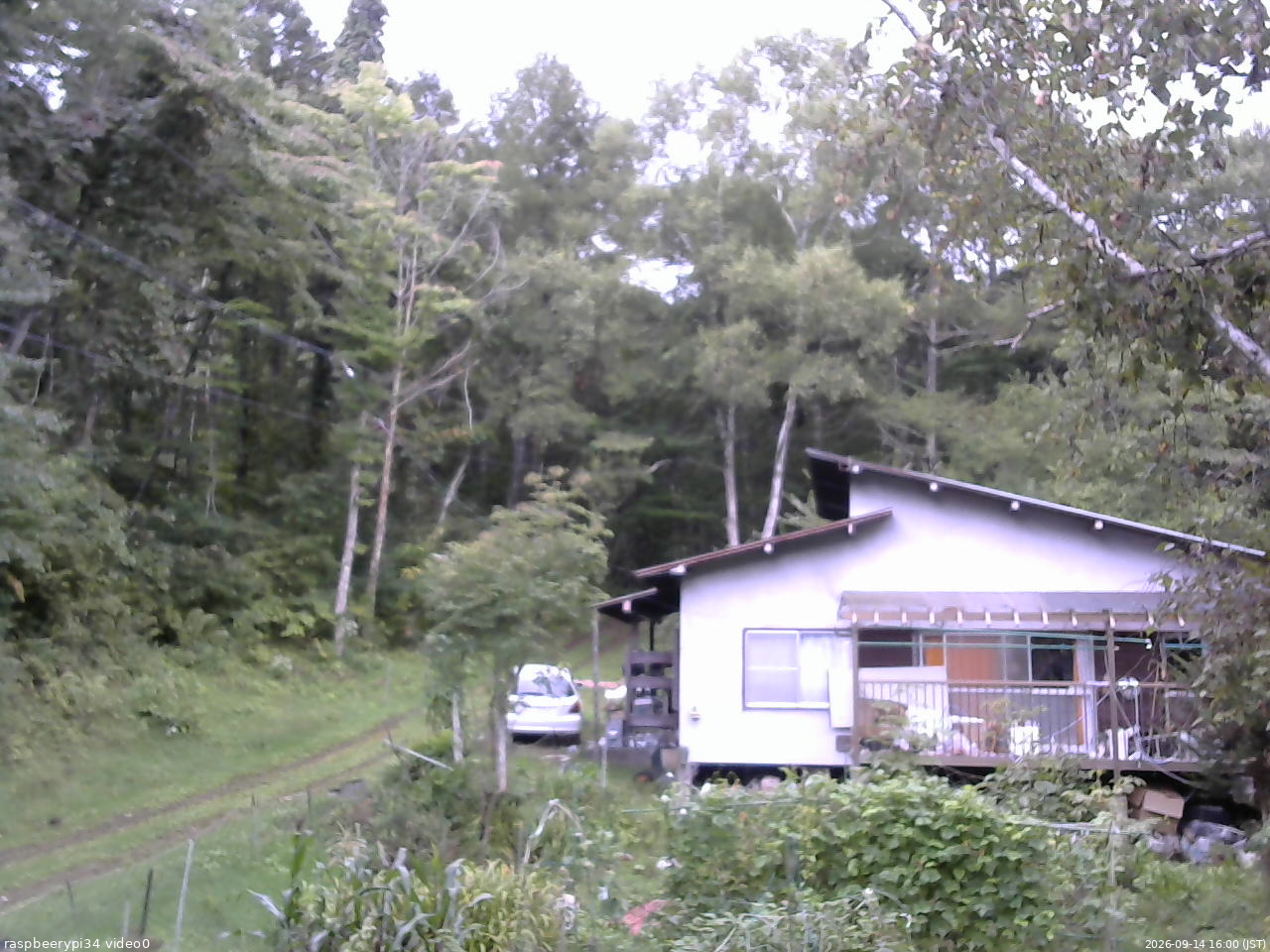 長野県菅平高原 ゆたか山荘 西側(坂上) 2026/09/14 16:00