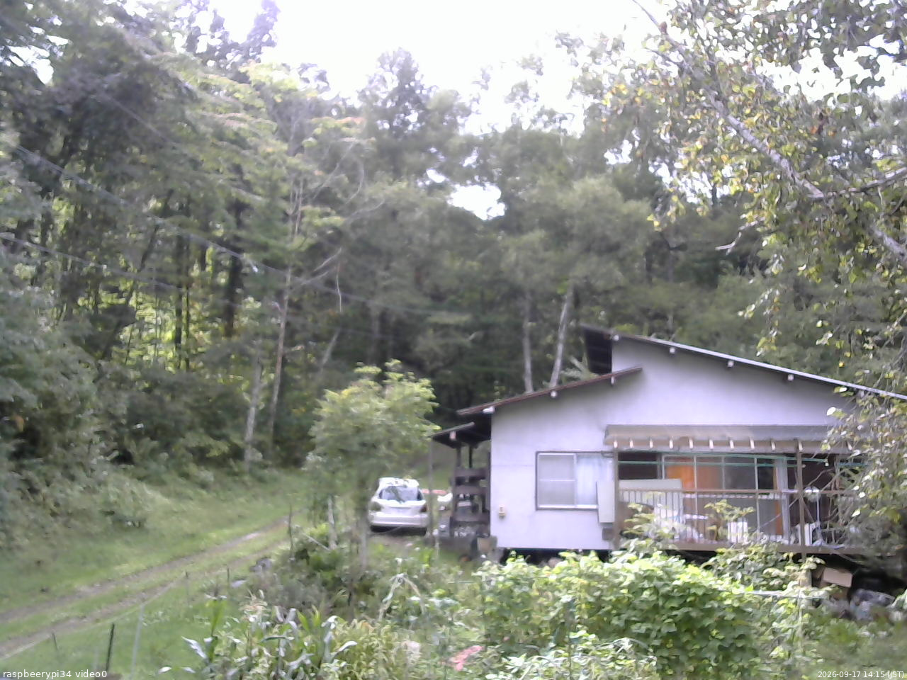 長野県菅平高原 ゆたか山荘 西側(坂上) 2026/09/17 14:15
