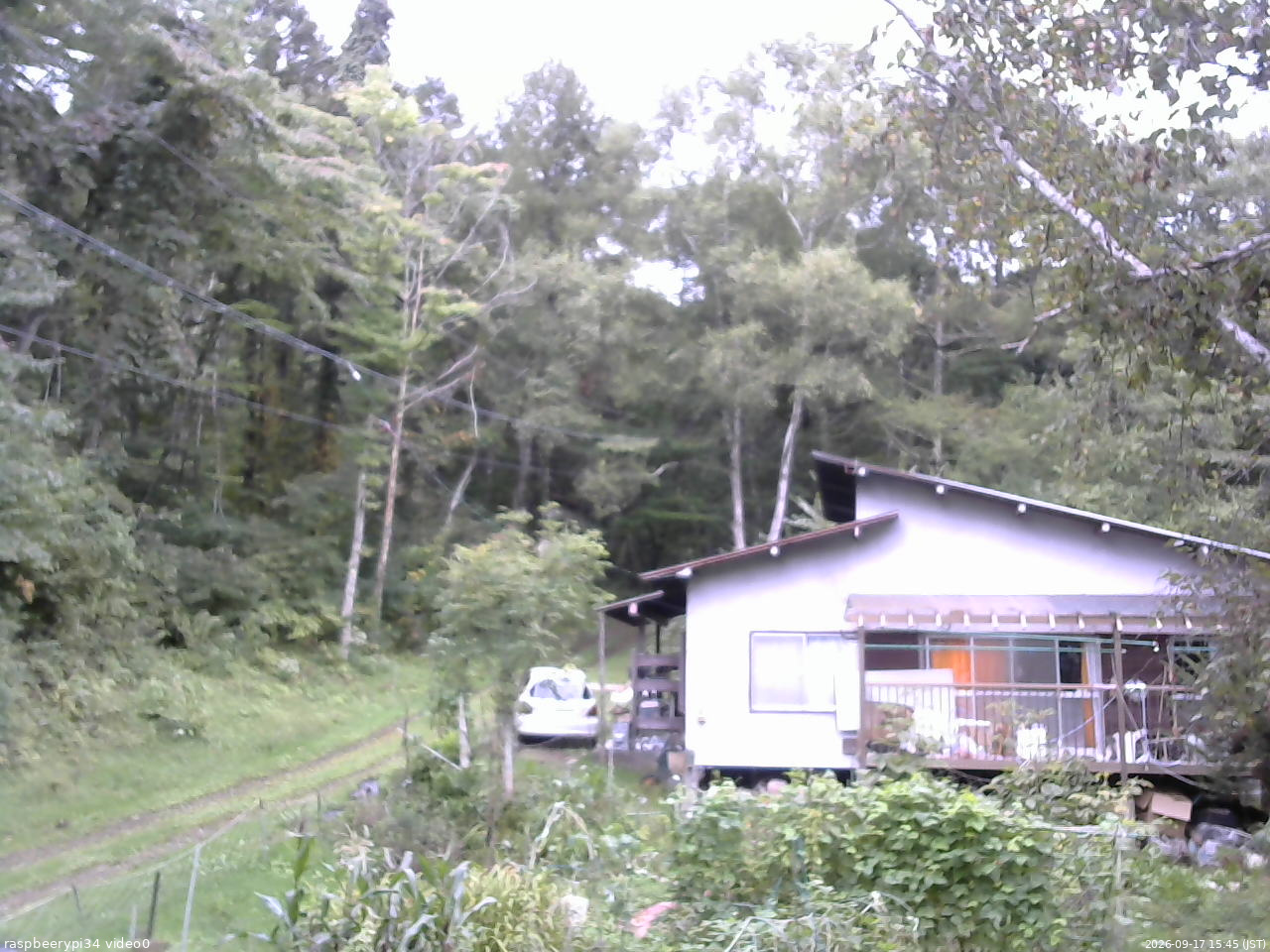 長野県菅平高原 ゆたか山荘 西側(坂上) 2026/09/17 15:45