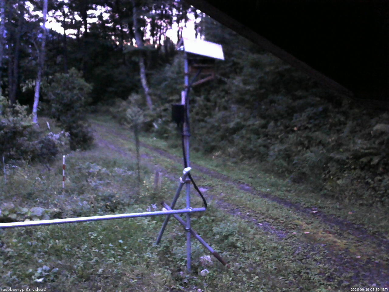 長野県菅平高原 ゆたか山荘 南側 2026/09/19 05:30