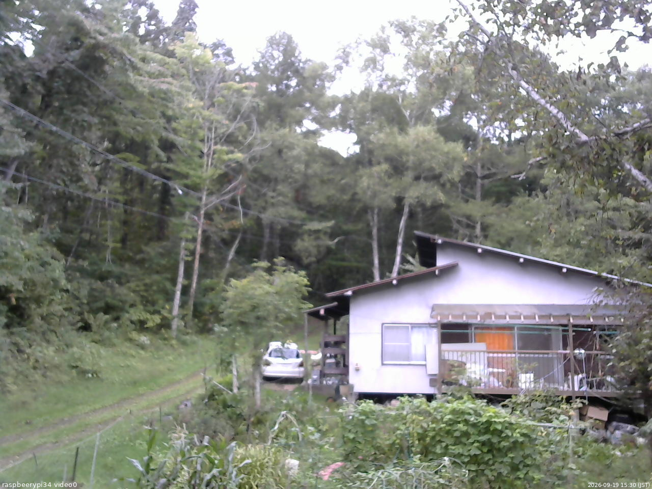 長野県菅平高原 ゆたか山荘 西側(坂上) 2026/09/19 15:30