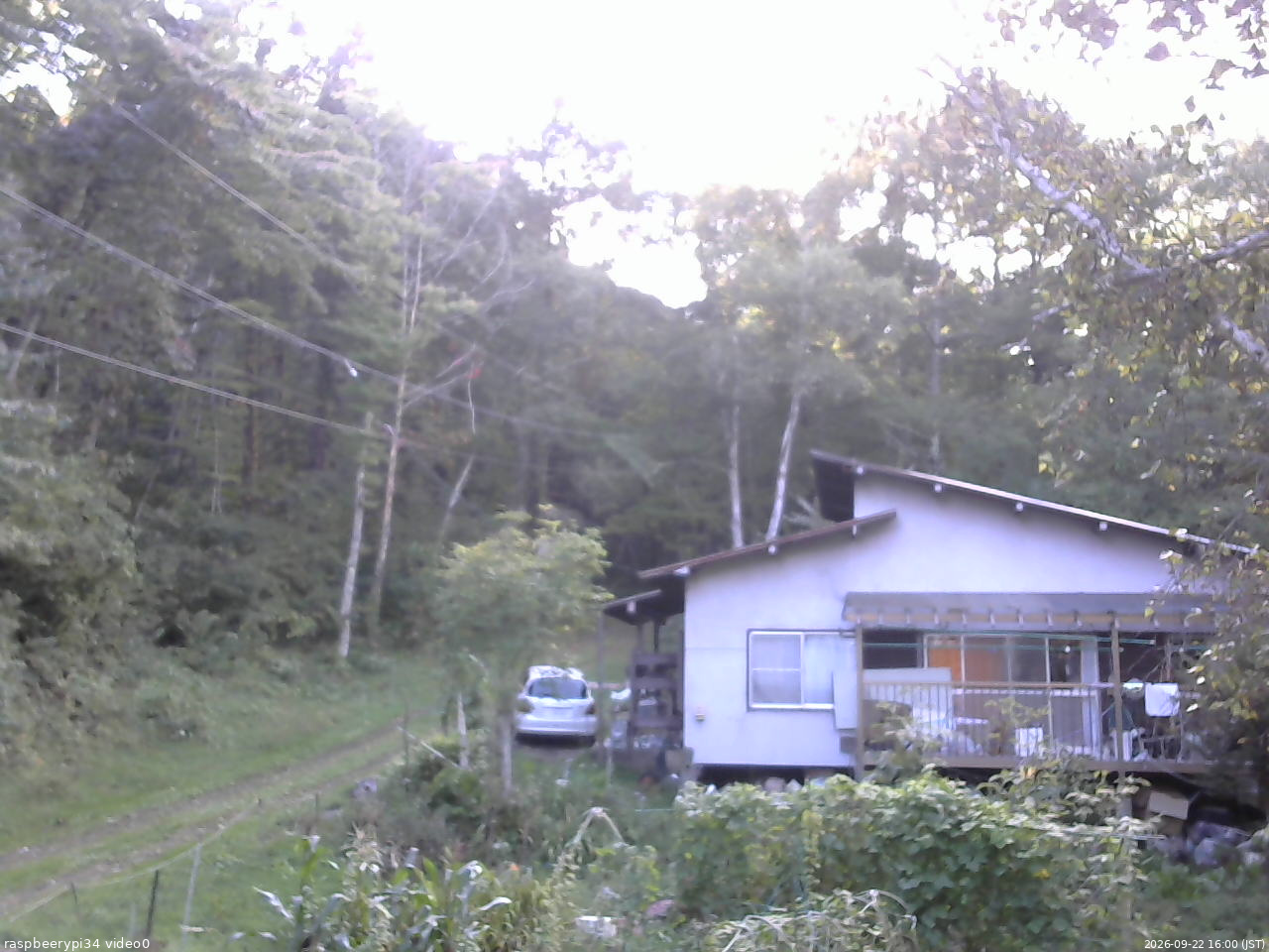 長野県菅平高原 ゆたか山荘 西側(坂上) 2026/09/22 16:00