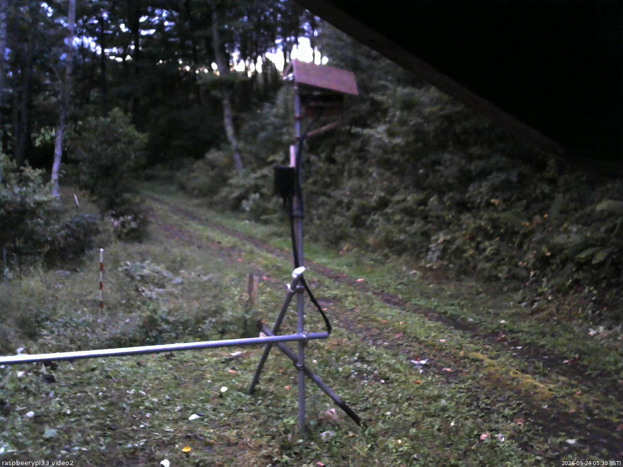 長野県菅平高原 ゆたか山荘 南側 2026/09/24 05:30